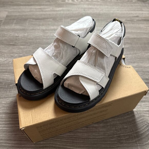 Dr. Martens Other - NIB Dr. Martens Vossie Y T Lamper White Unisex Big Kids Sandals Girls Size 6
